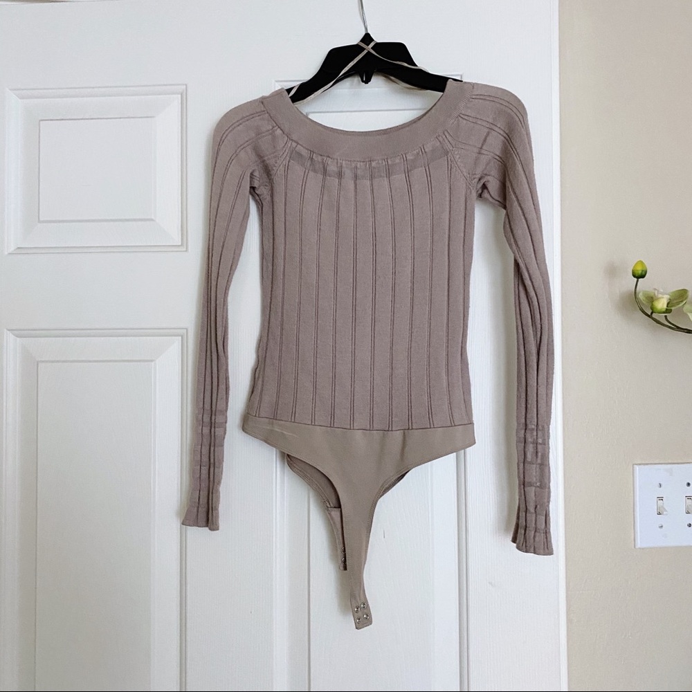 Beige Bundle - Picture 3 of 3